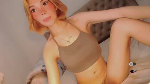 Bella online show from January 29, 2025, 11:25 pm