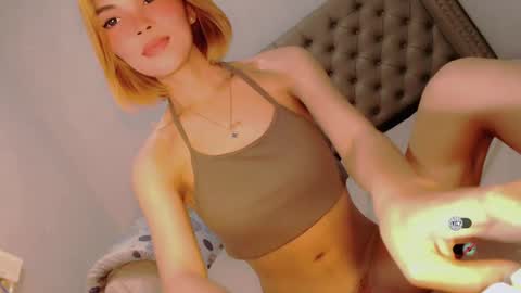 Bella online show from February 7, 2025, 7:40 am