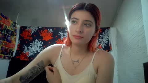 bella_thorne1999 online show from July 17, 2026, 1:23 am
