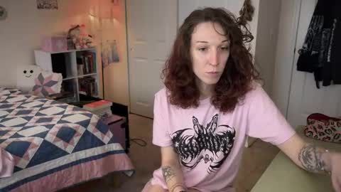 Snapshot of bellababy444 chatting on June 1, 2026, 4:31 pm bellababy444 online show from June 1, 2026, 4:31 pm
