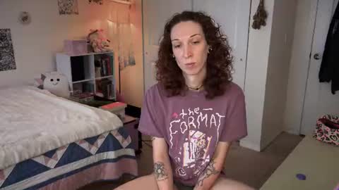 bellababy444 online show from June 10, 2026, 5:56 pm
