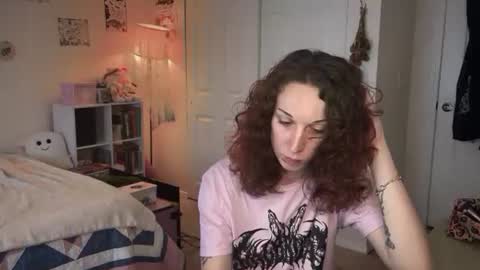 bellababy444 online show from June 12, 2026, 5:23 pm