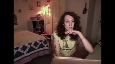 bellababy444 online show from June 24, 2026, 4:00 am