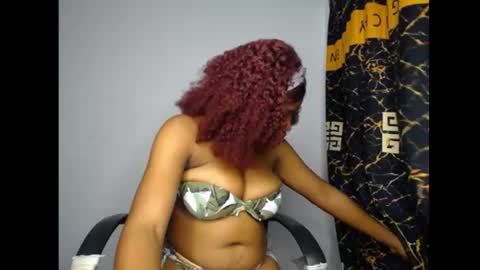 Snapshot of bellababy7 chatting on June 11, 2026, 12:32 am bella online show from June 11, 2026, 12:32 am