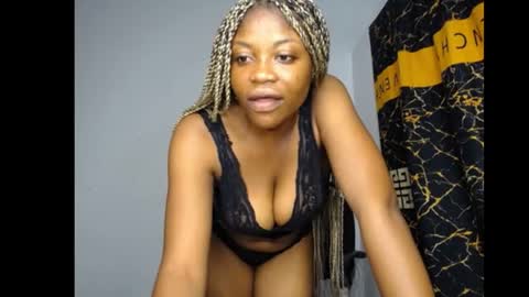 Snapshot of bellababy7 chatting on July 10, 2026, 6:21 pm bella online show from July 10, 2026, 6:21 pm