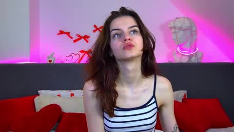 Bella online show from February 23, 2026, 6:22 am