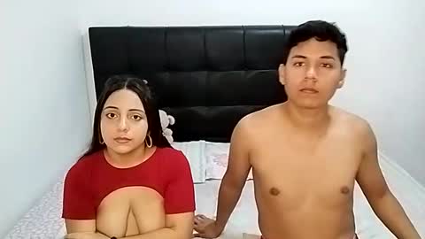 Paola 22 and Andres 24 online show from February 14, 2025, 4:47 am