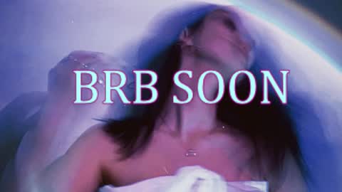 bellaparker_ online show from November 20, 2025, 11:54 am