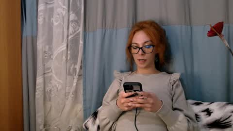 bellaqueen0701 online show from March 8, 2026, 6:55 pm