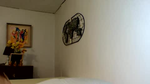 Bella shane online show from February 20, 2026, 6:26 am