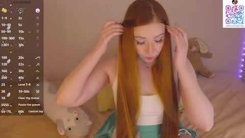 Snapshot of bellaqueenss chatting on October 22, 2025, 10:15 am Bella online show from October 22, 2025, 10:15 am