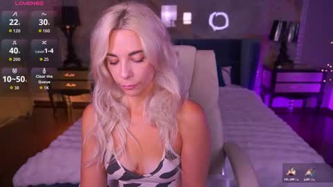 Snapshot of bellarayyy chatting on July 19, 2026, 12:53 pm Bella online show from July 19, 2026, 12:53 pm