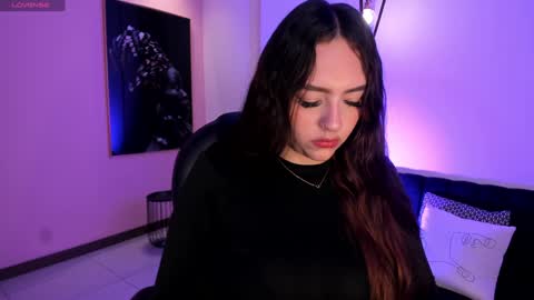 Snapshot of bellarosex1 chatting on January 23, 2025, 3:16 am Bella Rose online show from January 23, 2025, 3:16 am