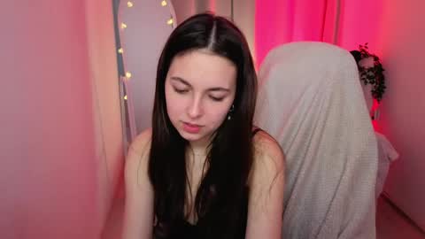 Bella online show from May 16, 2026, 10:36 am