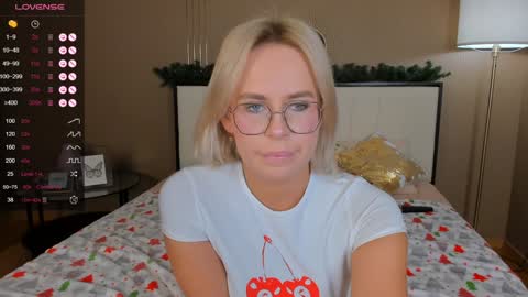 Bella online show from December 12, 2024, 4:15 am