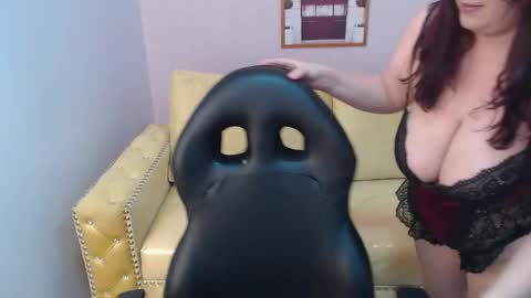 Snapshot of bellatrix_ch chatting on September 25, 2025, 4:43 pm Bella online show from September 25, 2025, 4:43 pm
