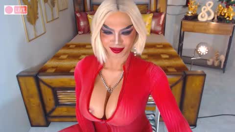 B E L L A T R I X online show from January 22, 2025, 12:48 am