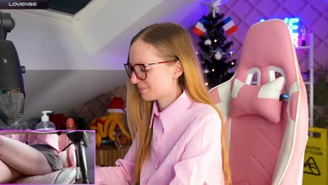 Alice online show from December 6, 2024, 11:00 am