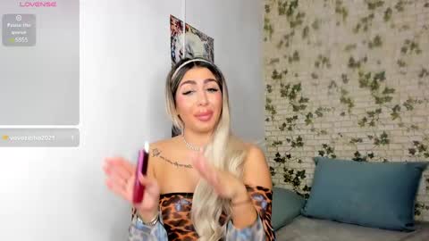 LucyJelly online show from January 10, 2025, 5:24 pm