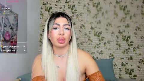 LucyJelly online show from January 17, 2025, 4:57 pm