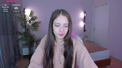 Belle online show from November 23, 2025, 1:05 am