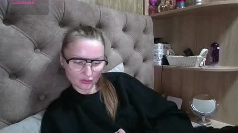 Amelia online show from March 3, 2026, 6:58 pm