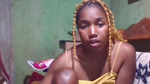 bellemiahXx online show from July 14, 2026, 12:11 pm