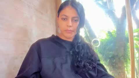 bellezacosmica online show from May 8, 2026, 3:06 pm