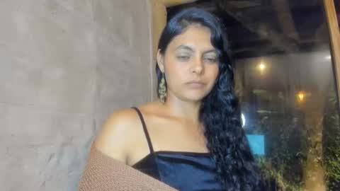 bellezacosmica online show from May 15, 2026, 2:18 am
