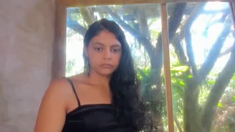 bellezacosmica online show from May 15, 2026, 2:24 pm