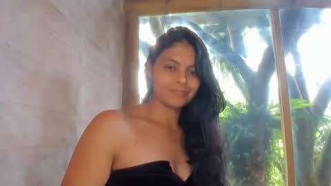 bellezacosmica online show from May 29, 2026, 2:48 pm