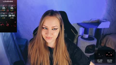 Your Annabelle Wolf  online show from January 20, 2025, 6:42 am