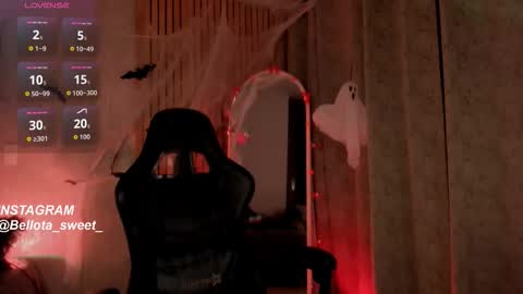  Bella  online show from October 28, 2025, 2:15 am