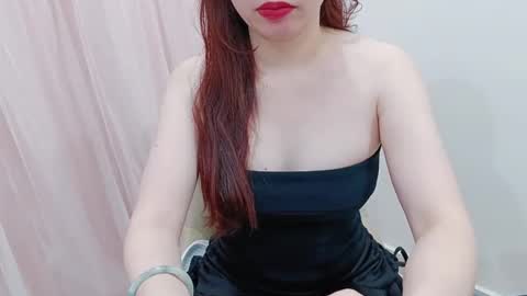 Snapshot of belly18only chatting on June 4, 2026, 2:06 am Belly online show from June 4, 2026, 2:06 am