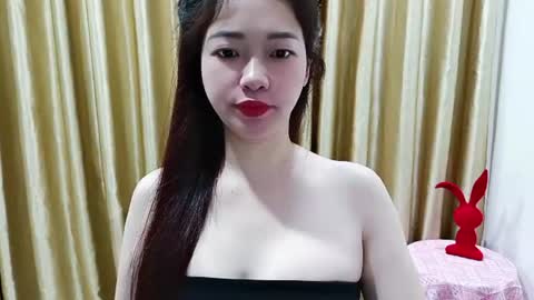 Snapshot of belly18only chatting on July 6, 2026, 1:24 am Belly online show from July 6, 2026, 1:24 am