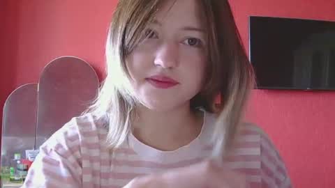 Snapshot of belovedmary chatting on June 17, 2026, 8:06 am belovedmary online show from June 17, 2026, 8:06 am