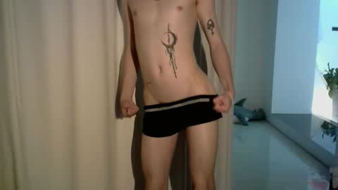 PrettyBoy online show from May 19, 2026, 8:48 pm
