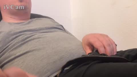 ben_2456 online show from April 16, 2026, 9:39 pm