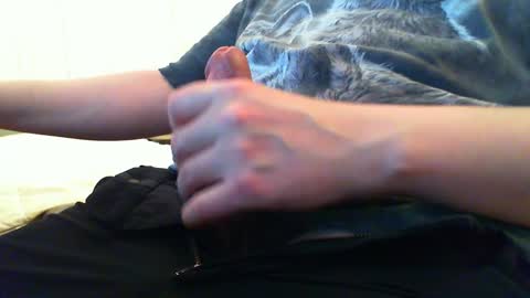 Snapshot of benafleck1 chatting on January 18, 2025, 7:28 am benafleck1 online show from January 18, 2025, 7:28 am