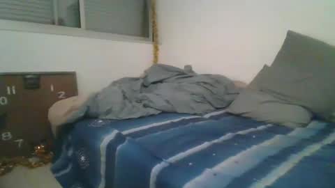 benbare13 online show from December 28, 2024, 9:40 pm