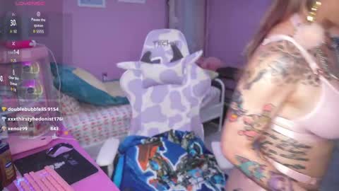 Bendymeow online show from April 29, 2026, 5:44 am