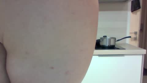 Alan online show from November 15, 2025, 7:43 pm