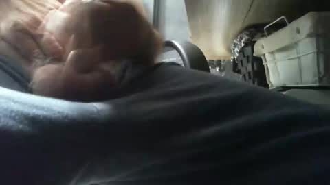 beninoam75 online show from April 18, 2026, 10:52 am