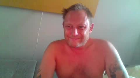 Snapshot of benizio_ chatting on June 29, 2026, 3:12 pm benizio online show from June 29, 2026, 3:12 pm
