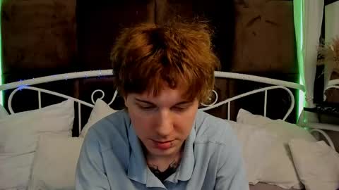 Snapshot of benjamin_harris chatting on May 27, 2026, 4:15 pm Benjamin online show from May 27, 2026, 4:15 pm