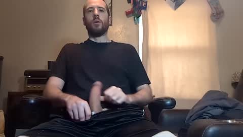 Snapshot of benjammin11311 chatting on February 6, 2025, 3:09 pm Benjammin online show from February 6, 2025, 3:09 pm