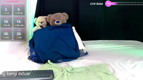Snapshot of benji_hoter chatting on May 22, 2026, 6:09 am Benji Hoter online show from May 22, 2026, 6:09 am