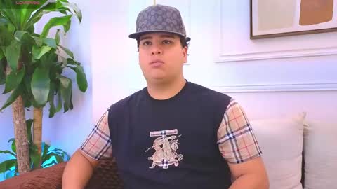 bennett_alejoo online show from May 31, 2026, 7:48 pm