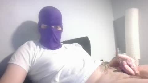 Snapshot of bennybueno chatting on March 11, 2026, 3:23 am bennybueno online show from March 11, 2026, 3:23 am
