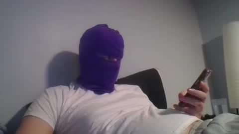 Snapshot of bennybueno chatting on April 2, 2026, 3:04 am bennybueno online show from April 2, 2026, 3:04 am